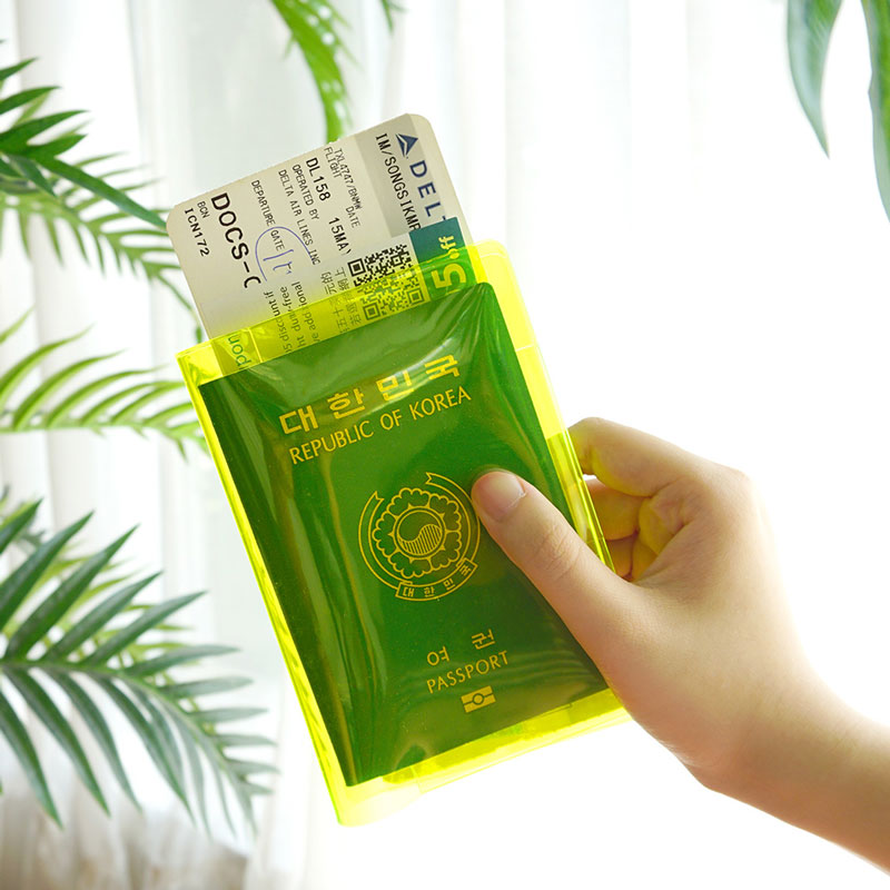 Summering Passport Wallet – Neon